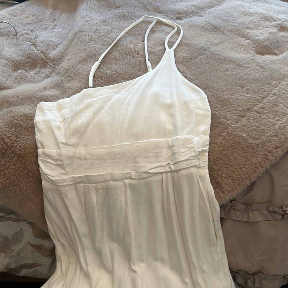 Elegant White Spaghetti Strap Jumpsuit